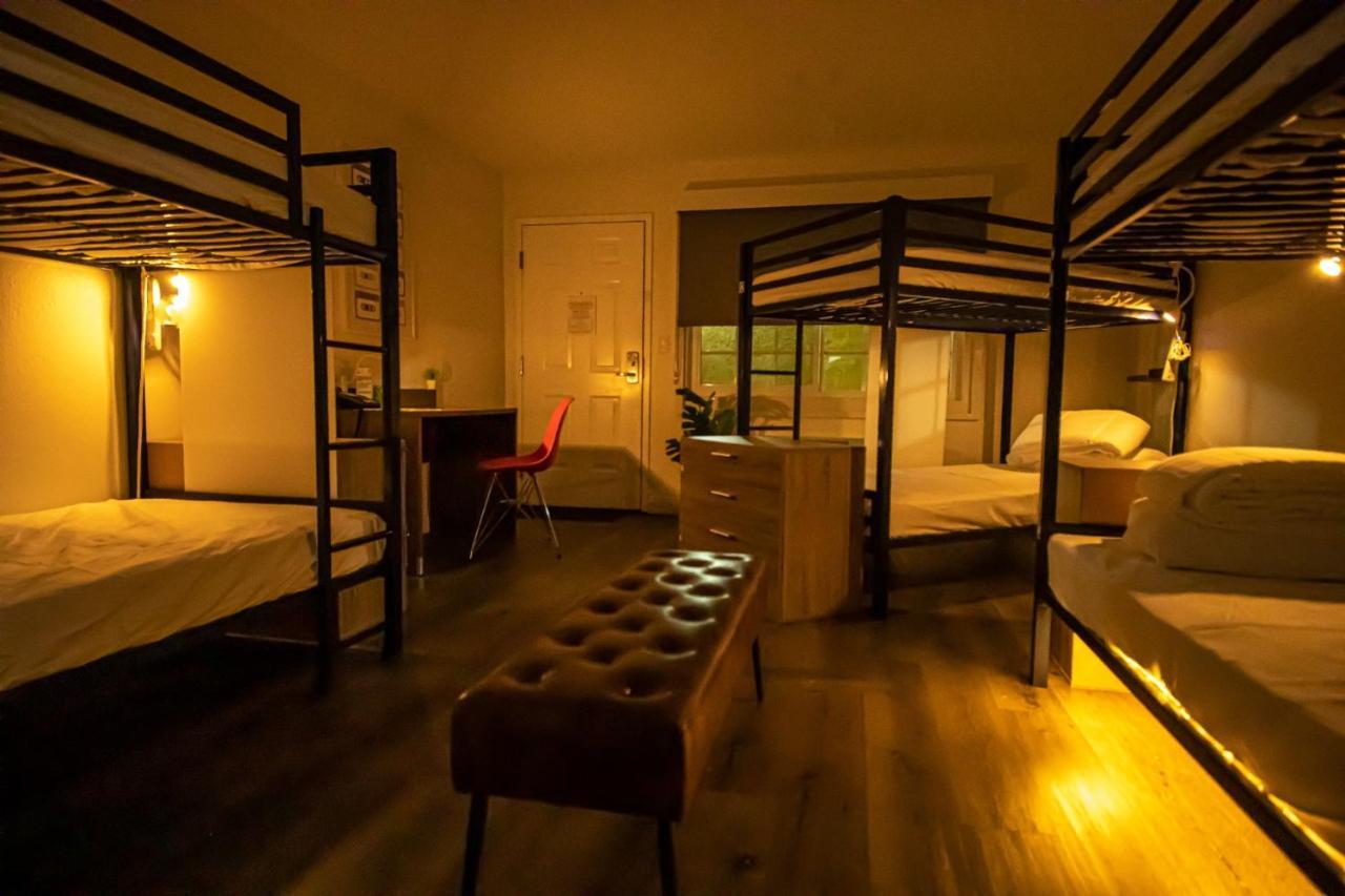 Bposhtels Anaheim Hostel ภายนอก รูปภาพ