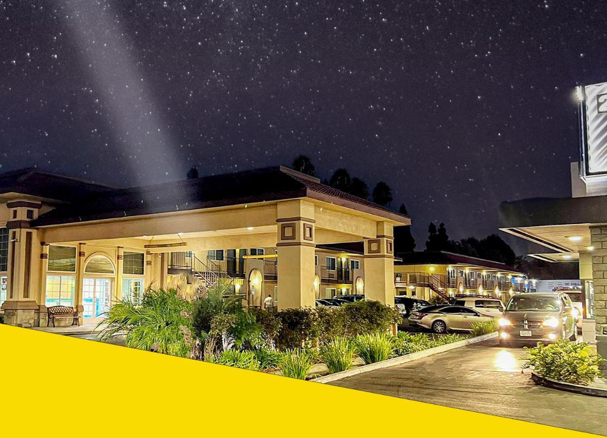 Bposhtels Anaheim Hostel ภายนอก รูปภาพ