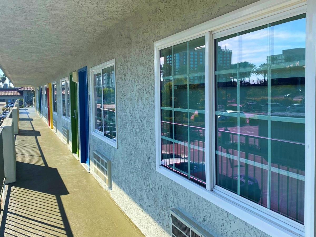 Bposhtels Anaheim Hostel ภายนอก รูปภาพ